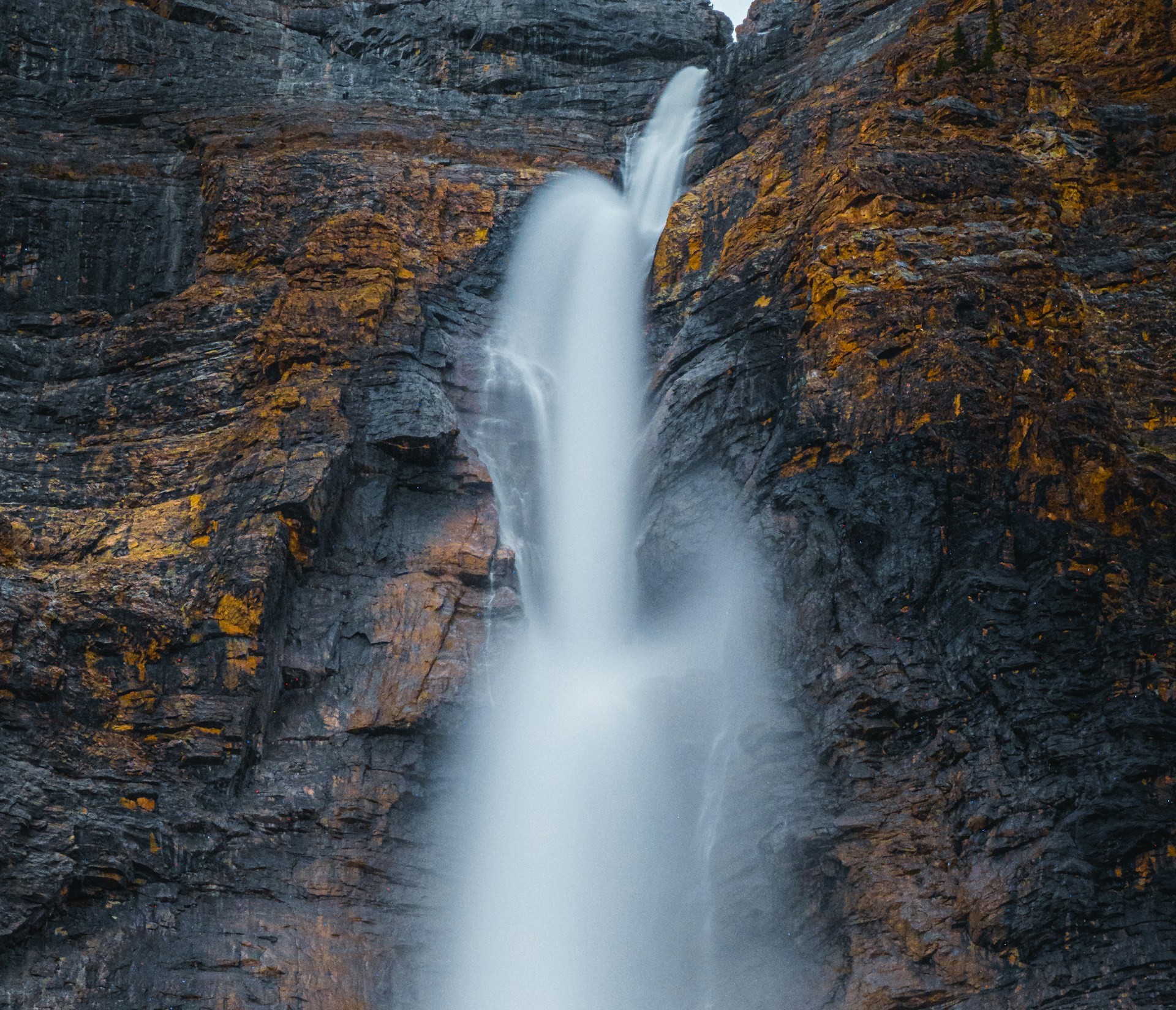 Emerald Lake canoeing